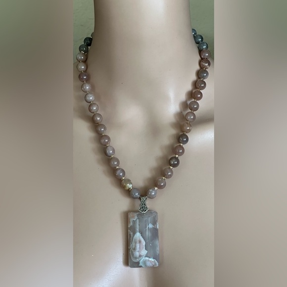 Handmade Jewelry - 24 inch Mixed bead necklace NWOT